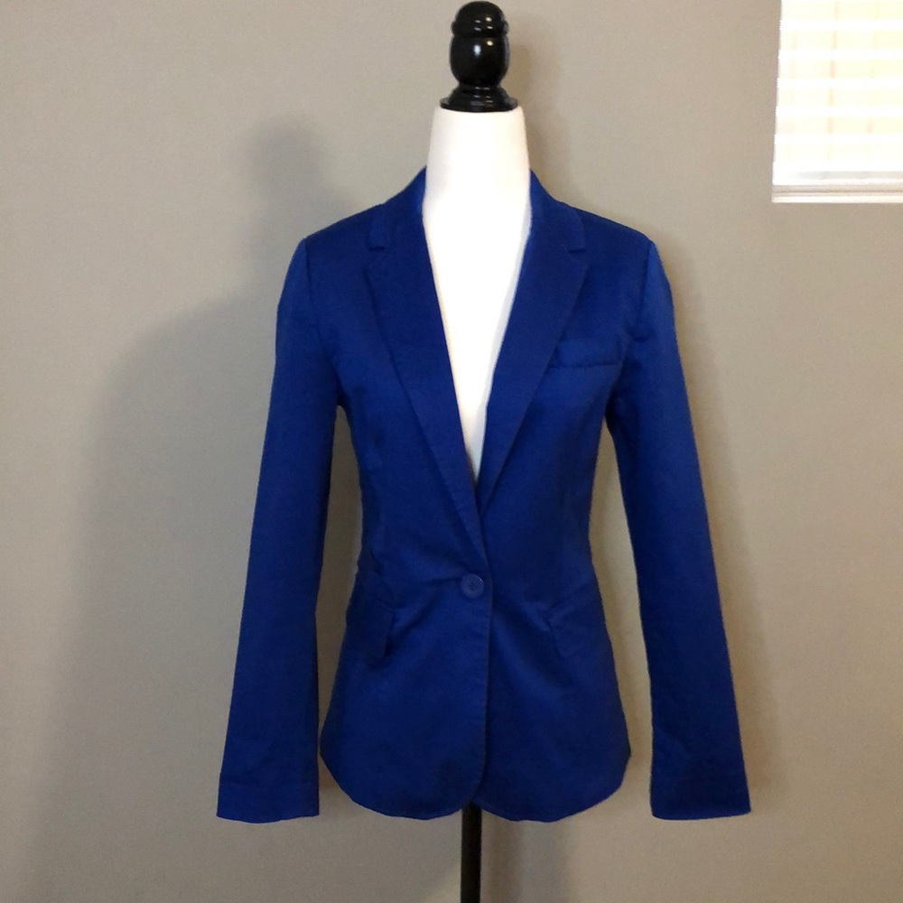 Smart Set blue jacket size small.